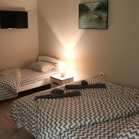 Apartman Petrov Donji Milanovac Exteriér fotografie