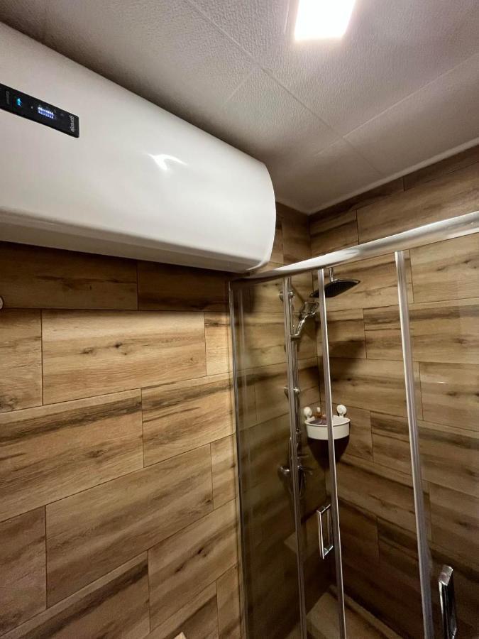 Apartman Petrov Donji Milanovac Exteriér fotografie